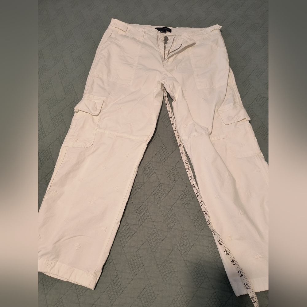 Sanctuary Anthropologie White Women's Cargo Capris - Lightweight Utility Style